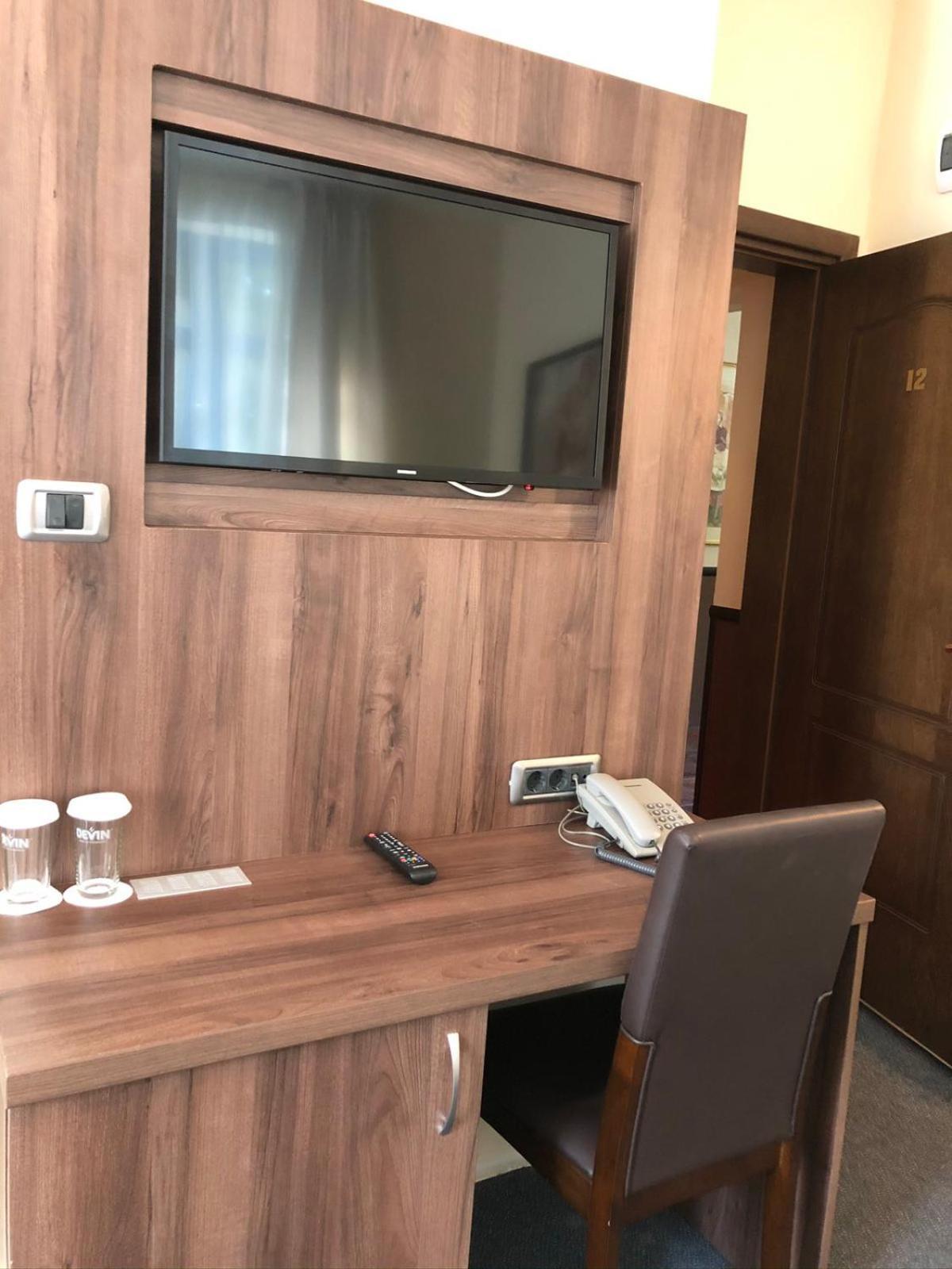 Otel семеен анна-кристина
